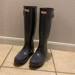 New never worn - tall Hunter rain boots in gray gloss